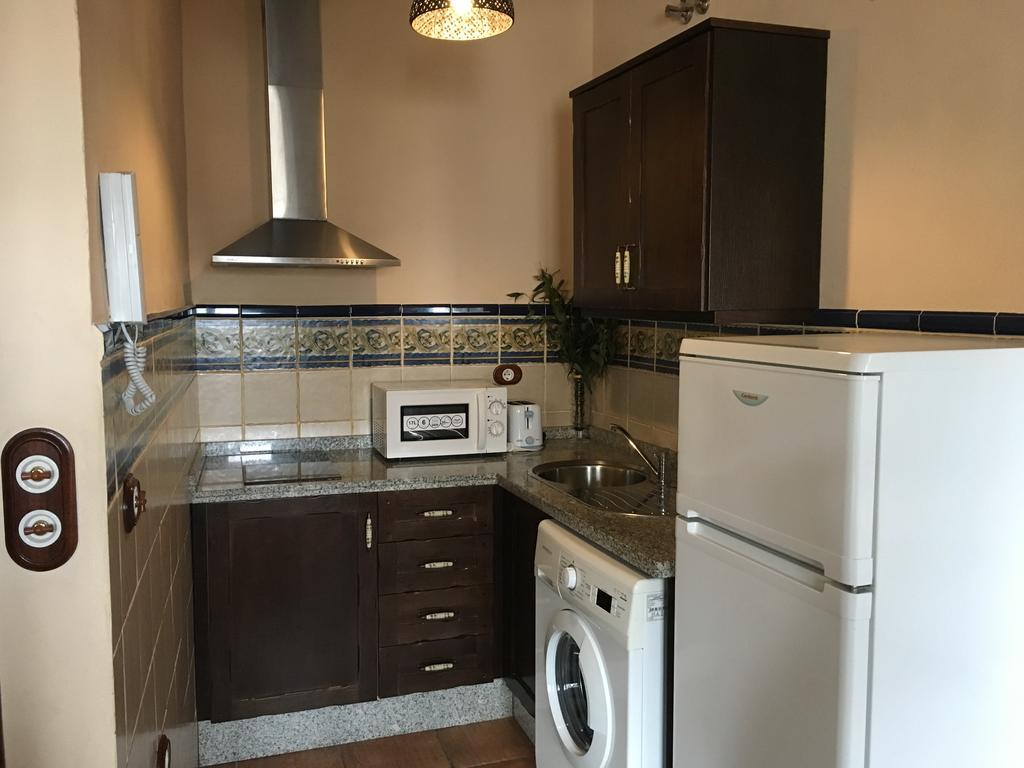 Apartamentos Victoria Bujalance Bagian luar foto