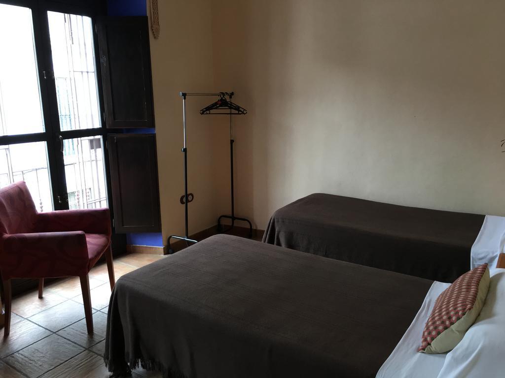 Apartamentos Victoria Bujalance Bagian luar foto